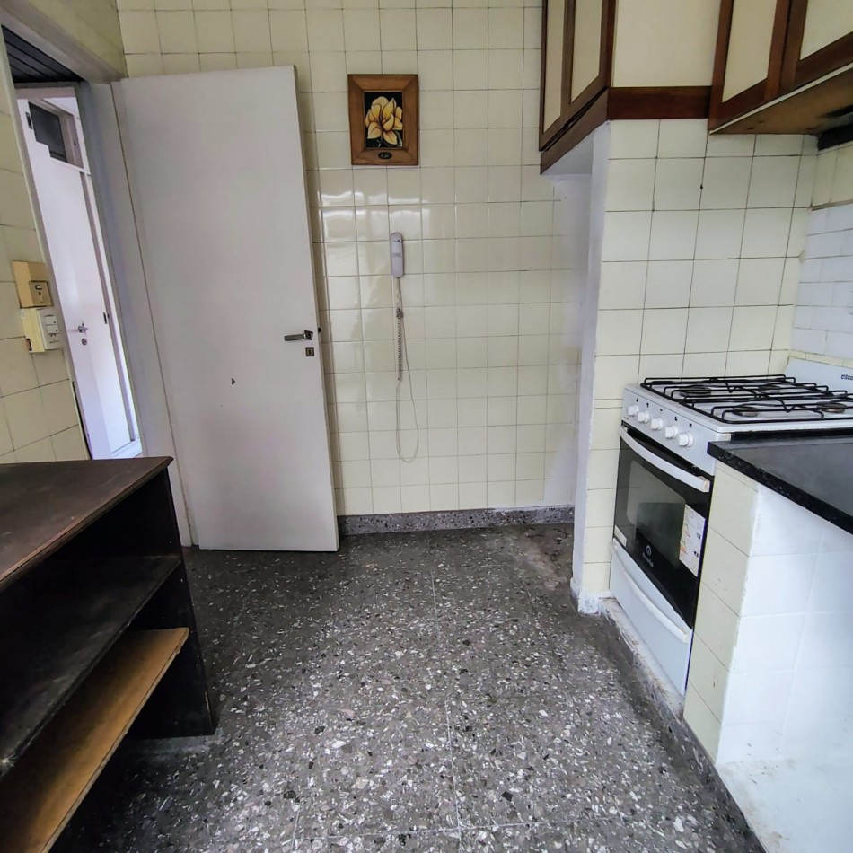 Departamento 3 Ambientes con Patio Propio - Excelente Ubicacion CABA