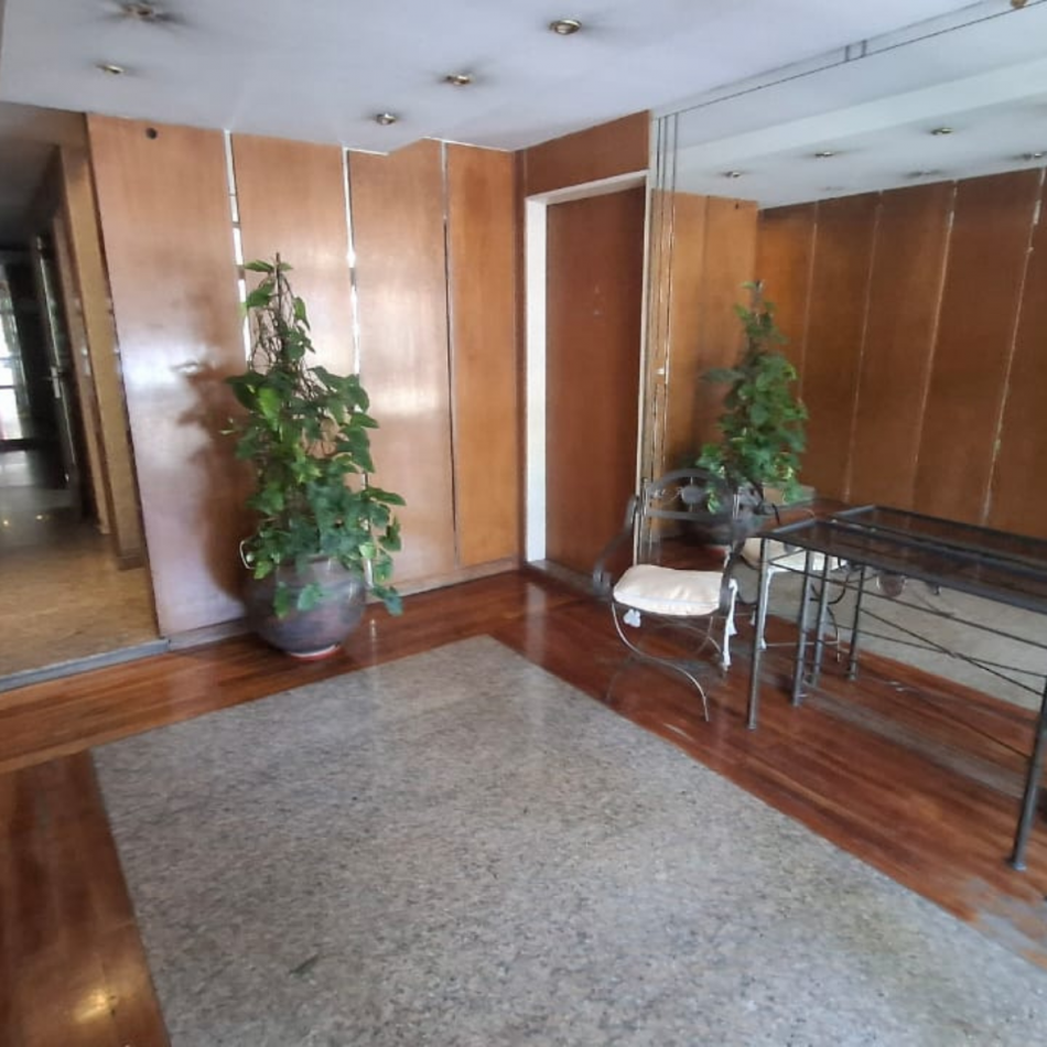 Departamento 3 Ambientes con Patio Propio - Excelente Ubicacion CABA