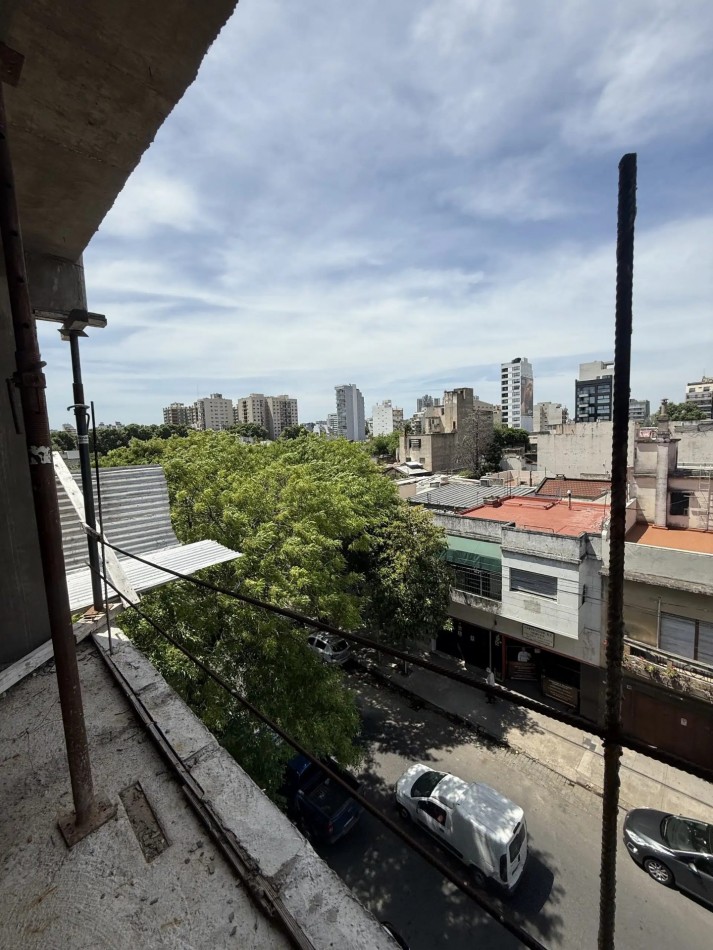 Excelente Departamento Al Frente con Balcon aterrazado