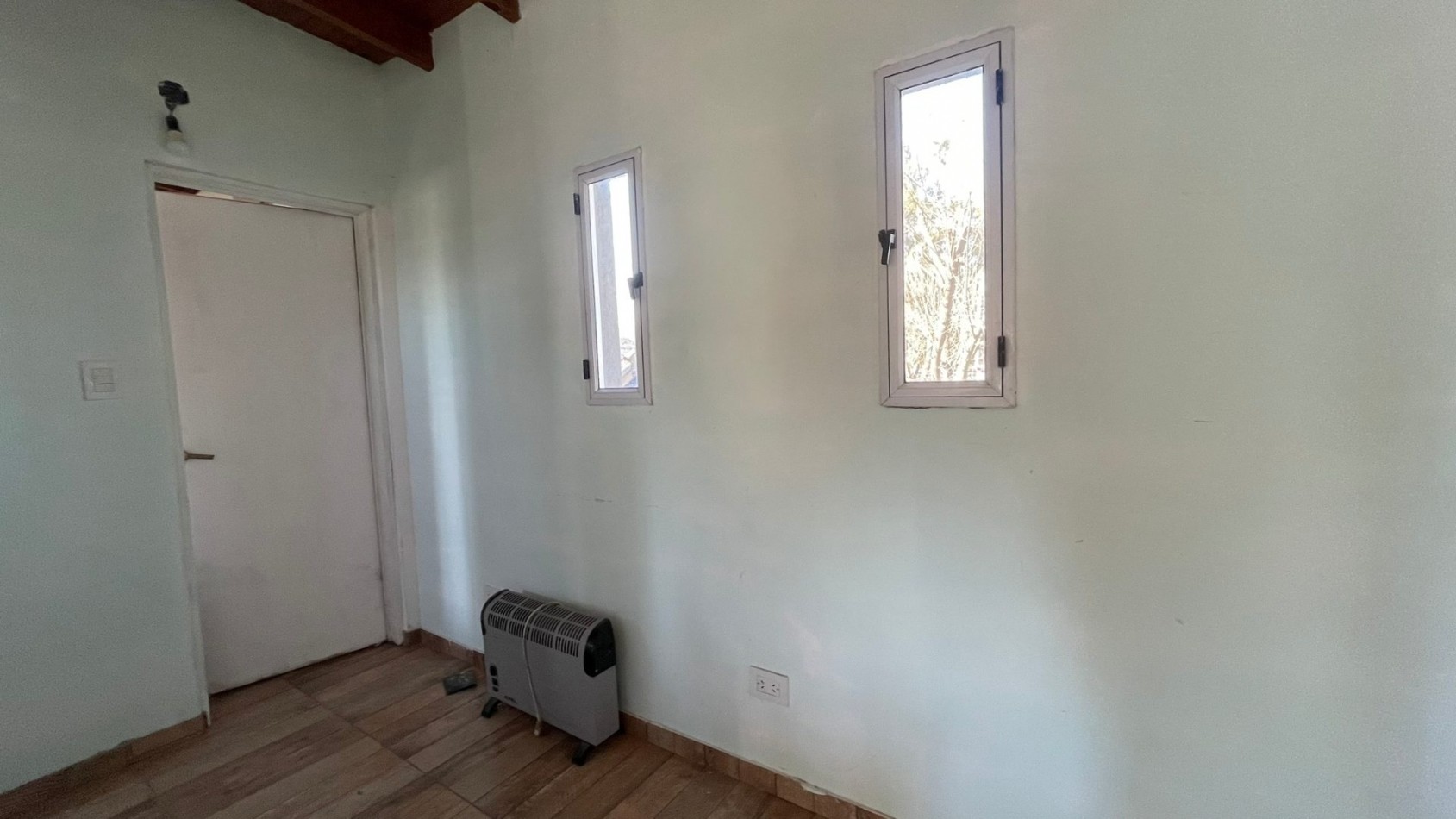 CASA 3 AMBIENTES EN BARRIO CERRADO - ESCOBAR | JARDIN, PARRILLA Y MUY LUMINOSA