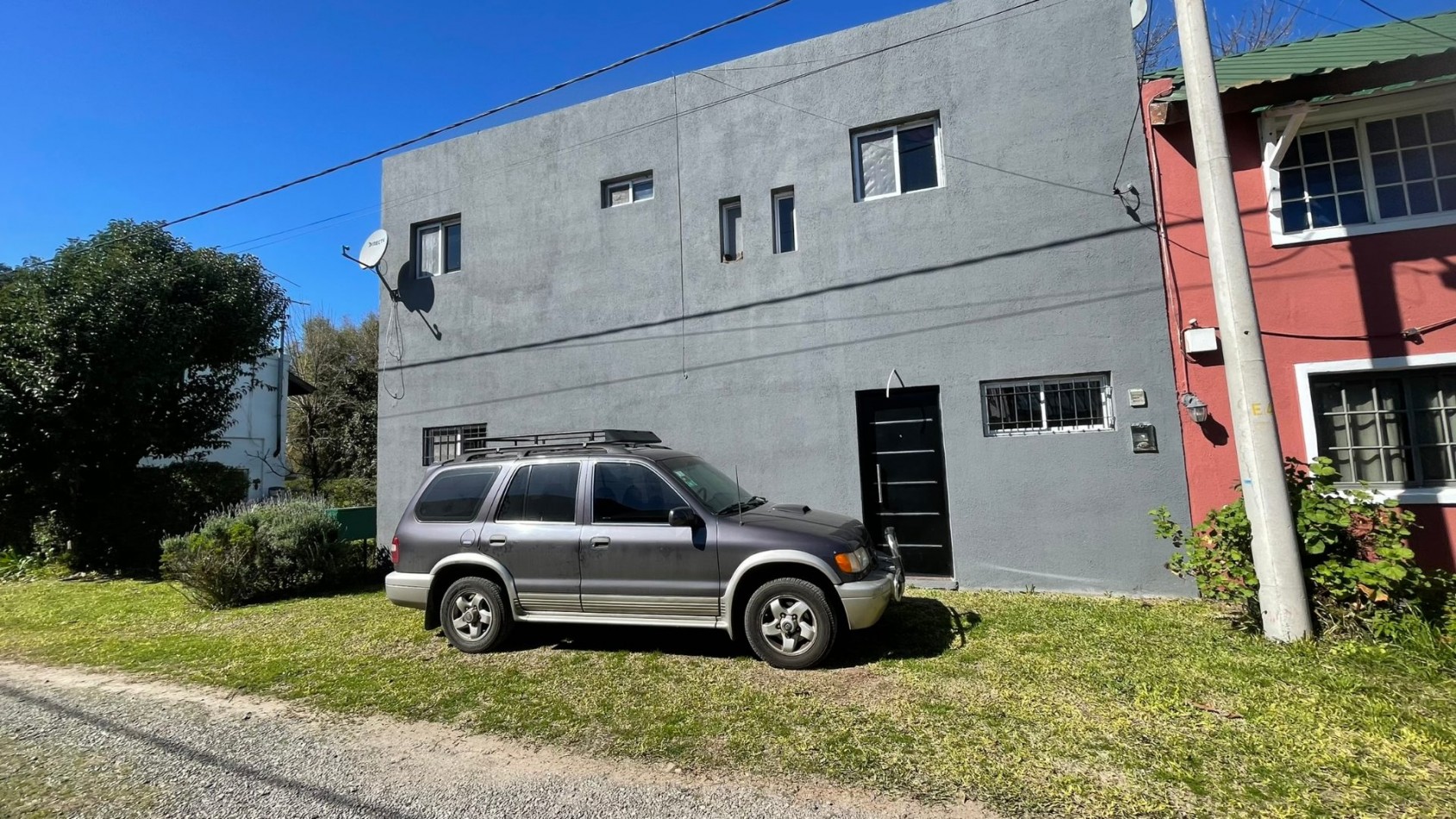 CASA 3 AMBIENTES EN BARRIO CERRADO - ESCOBAR | JARDIN, PARRILLA Y MUY LUMINOSA