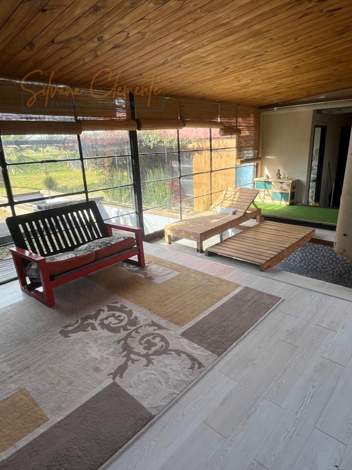 Casa 5 Ambientes en Barrio Privado | 4 Dormitorios, Pileta y Quincho