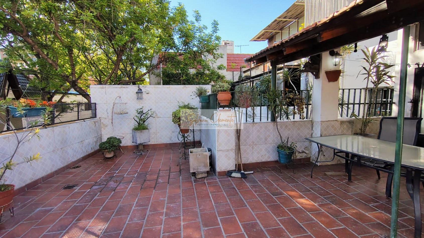 Casa 4 Ambientes con Terraza, Quincho y Patio - Caballito