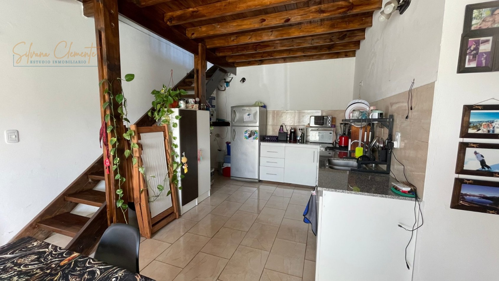 PRECIOSA CASA 3 AMBIENTES EN BARRIO COUNTRY WEEKEND ESCOBAR