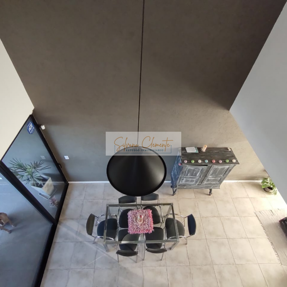 Hermosa casa 3 ambientes en dos plantas con parque parrilla y jacuzzi en Barrio Cerrado Escobar