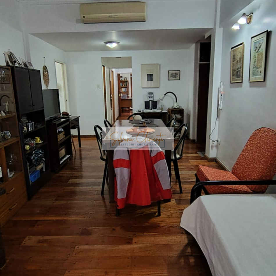 Departamento 3 Ambientes en Planta Baja al Frente - Sin Expensas