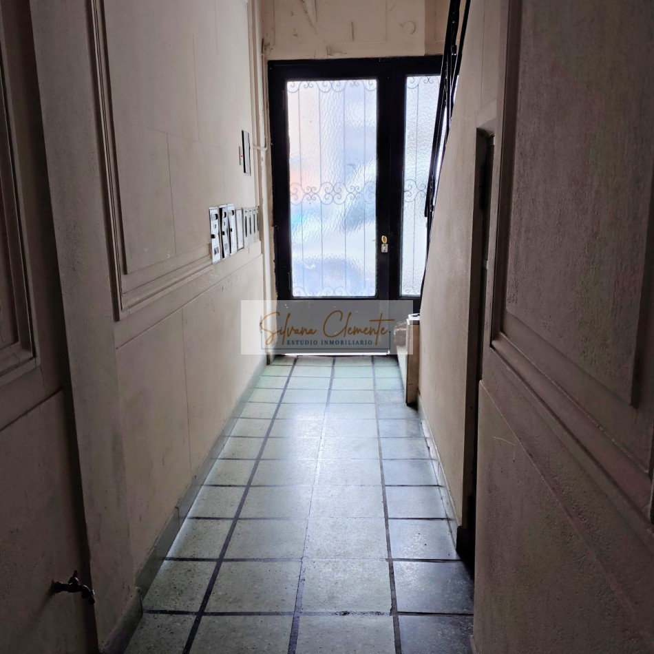 Departamento 3 Ambientes en Planta Baja al Frente - Sin Expensas