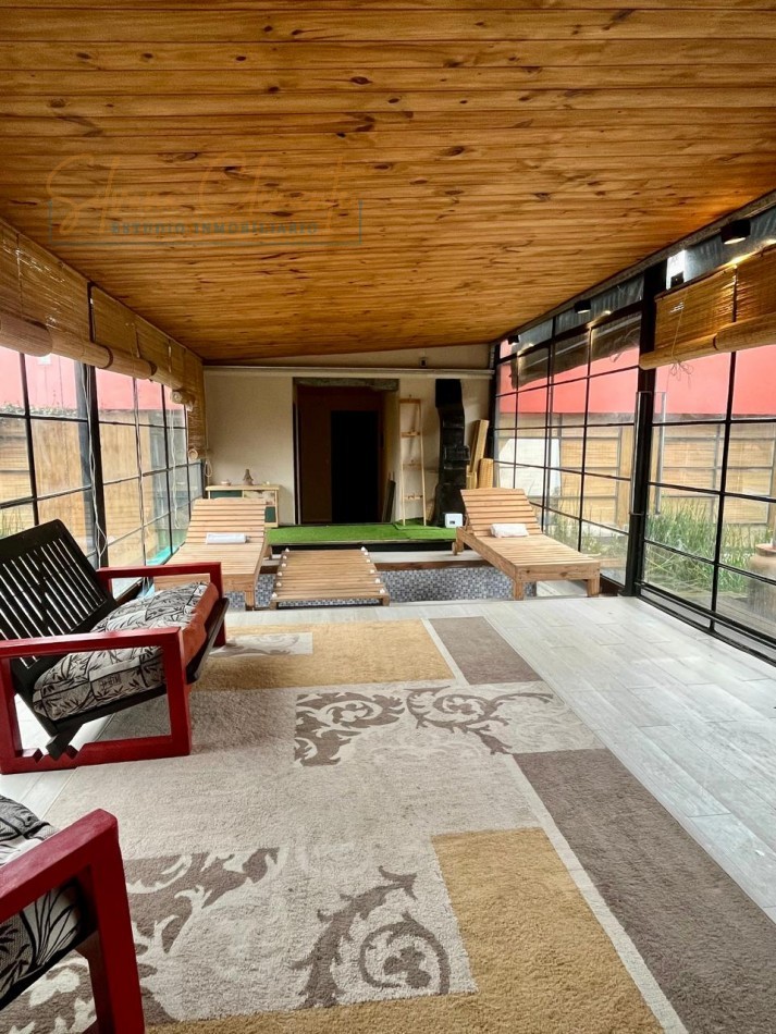 Casa 5 Ambientes en Barrio Privado | 4 Dormitorios, Pileta y Quincho