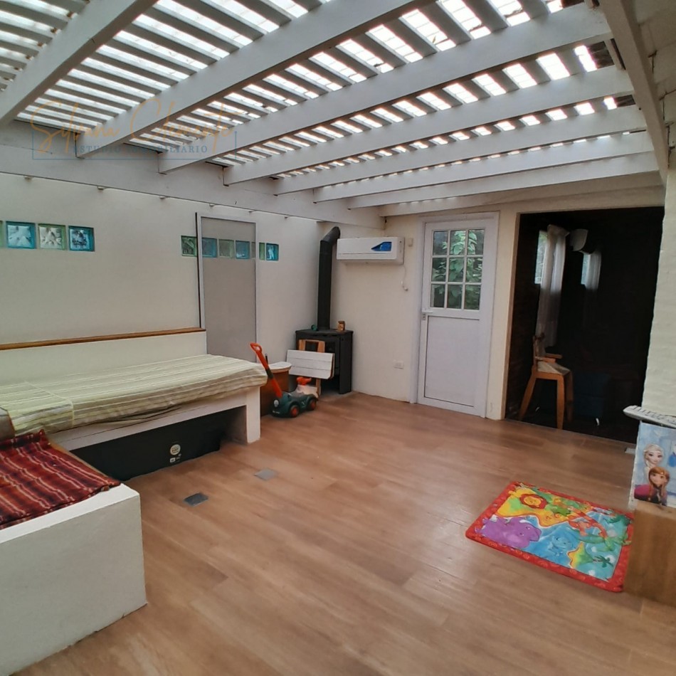 Hermosa Casa 5 ambientes doble lote en Barrio Privado Weekend Escobar
