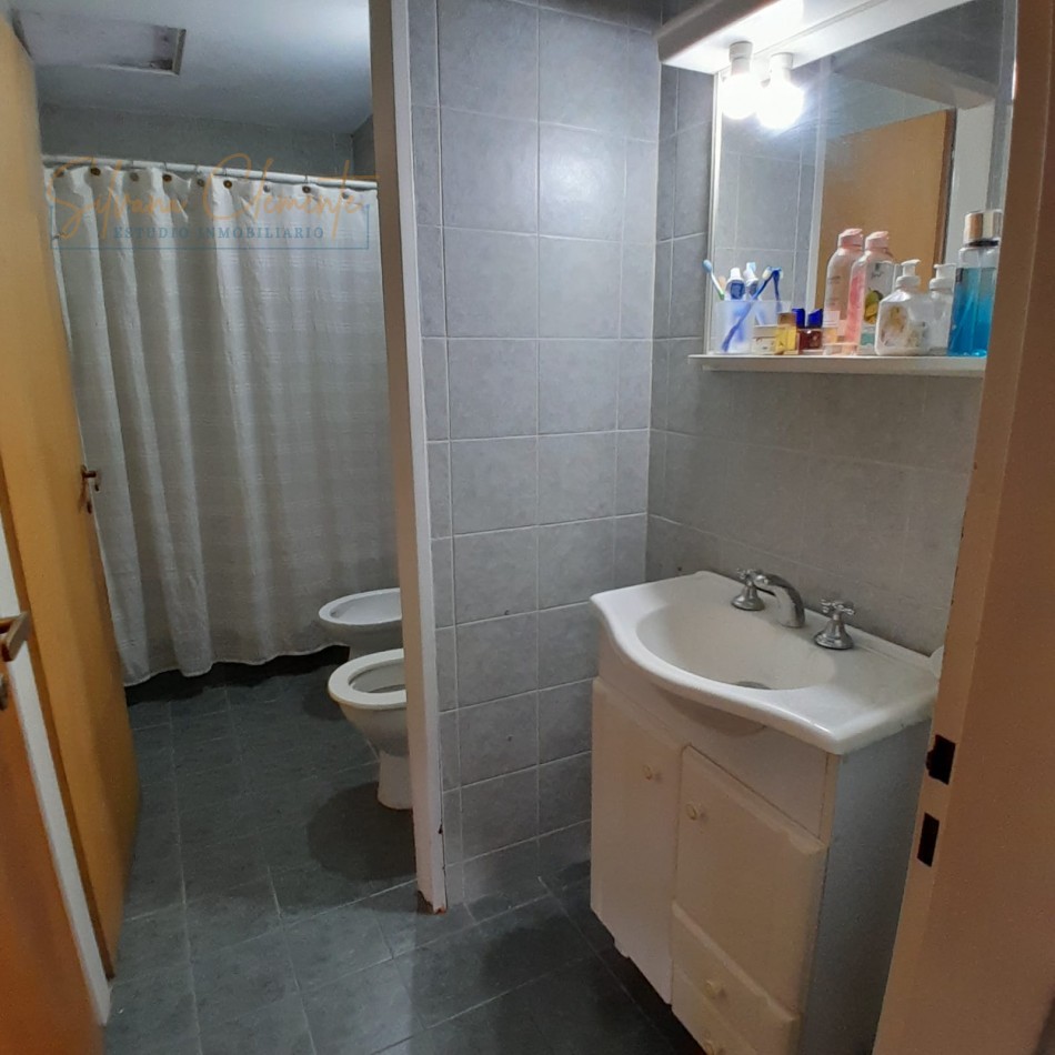 Hermosa Casa 5 ambientes doble lote en Barrio Privado Weekend Escobar