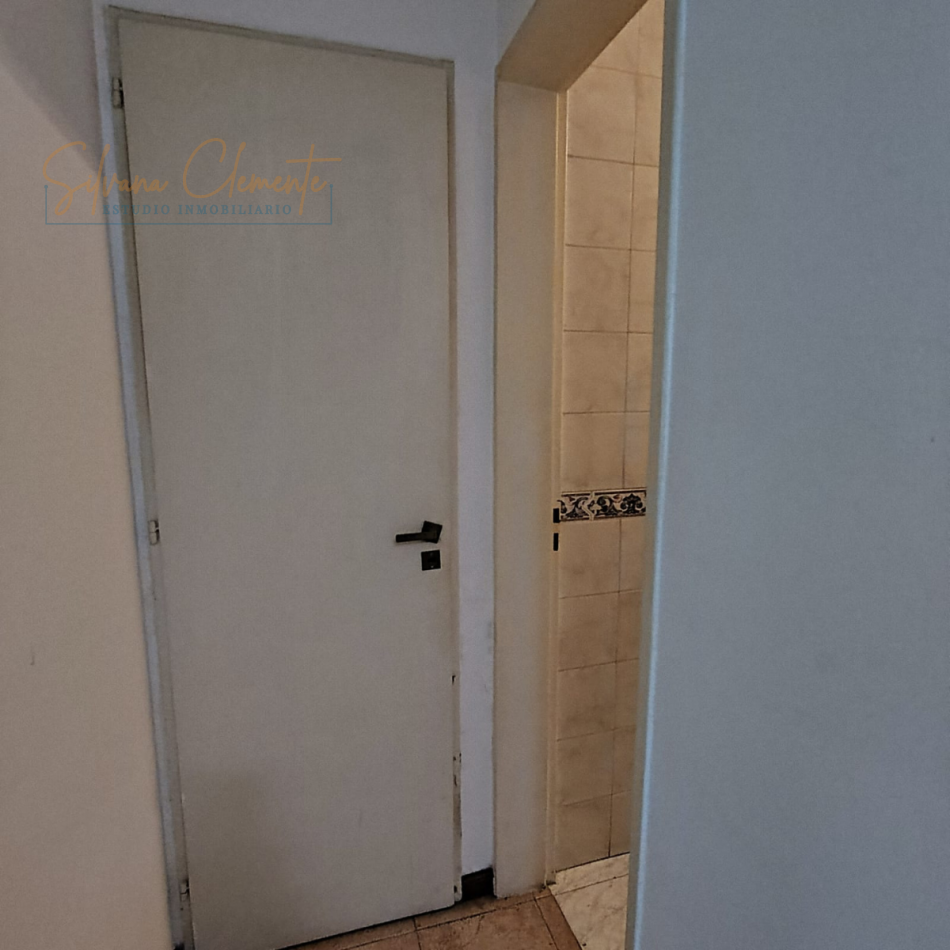 Departamento 3 Ambientes con Cochera y Balcon - Caseros, Prov. de Buenos Aires