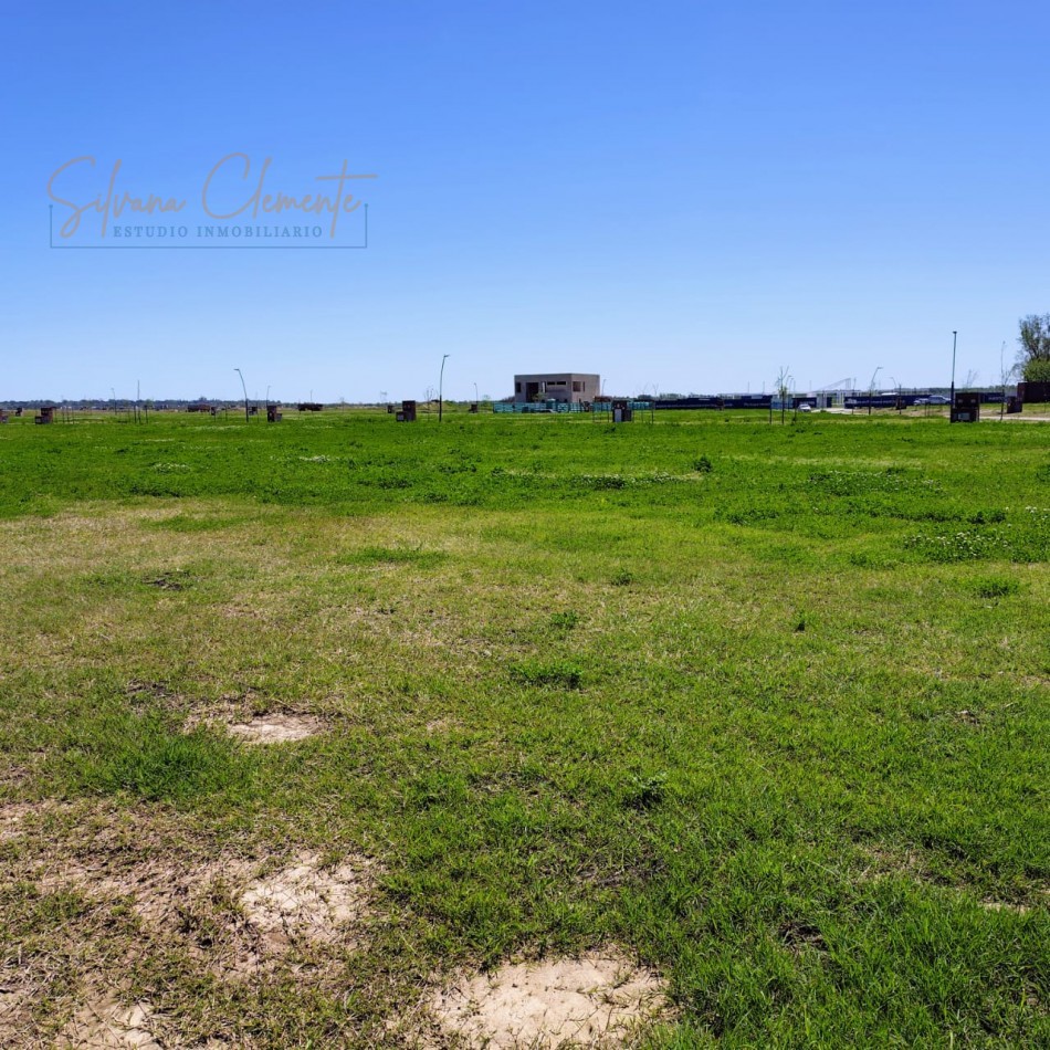 Lote de 682 m2 en Puertos del Lago - Barrio Nativas, Escobar