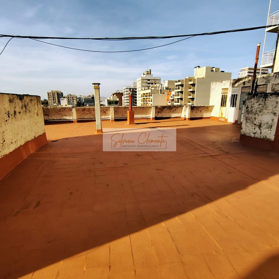 Impecable 3 Ambientes Reciclado a Nuevo Con Balcon al Frente apto credito