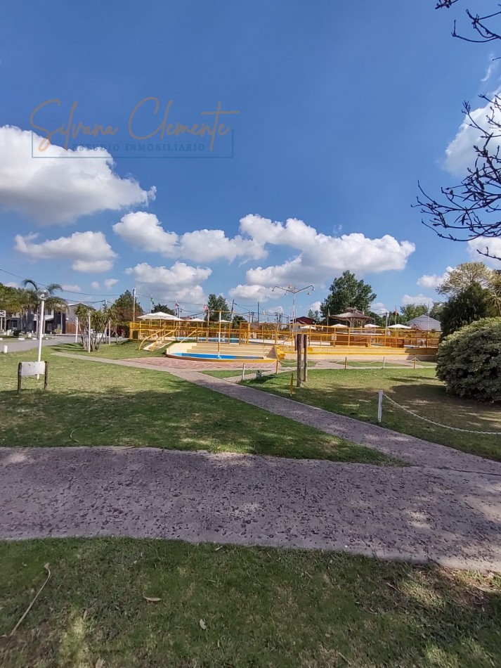 Lote de 220m2 en venta en Barrio Country Weekend Escobar 