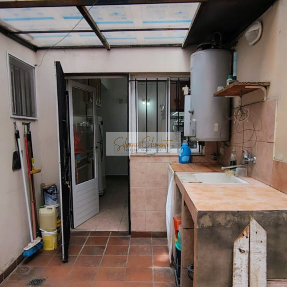 Departamento 3 Ambientes en Planta Baja al Frente - Sin Expensas