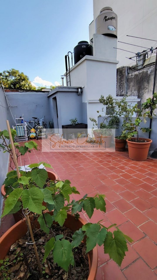 Exclusivo PH 3 ambientes RECICLADO A NUEVO en Flores APTO CREDITO