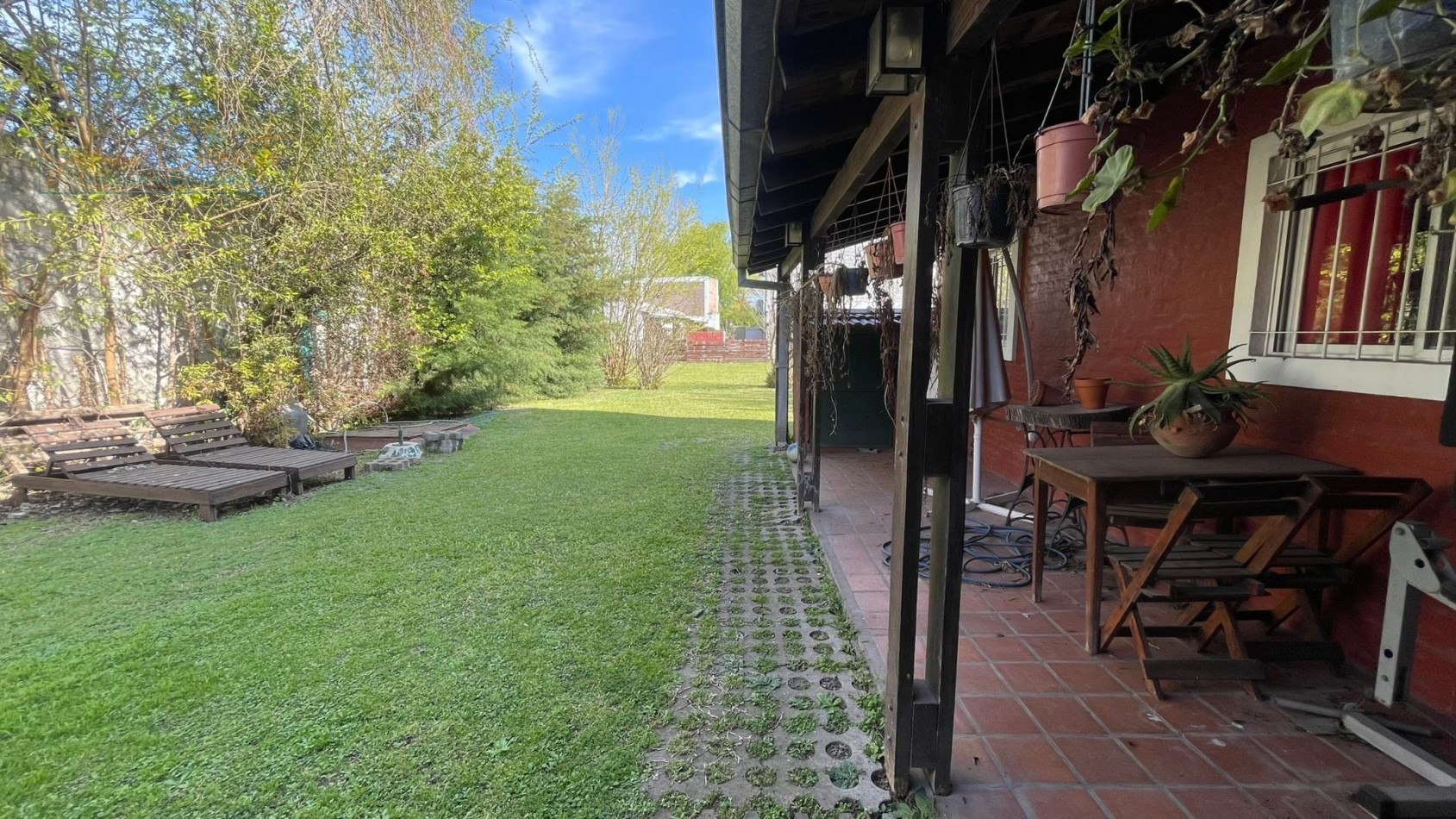 Casa en Venta en Club de Campo Weekend | 3 Lotes, Gran Jardin y Parrilla