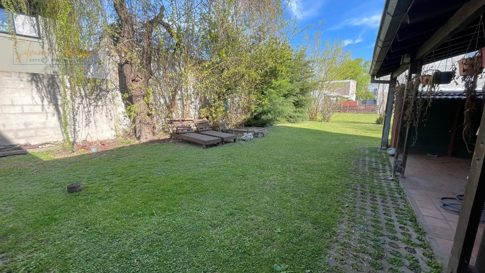 Casa en Venta en Club de Campo Weekend | 3 Lotes, Gran Jardin y Parrilla