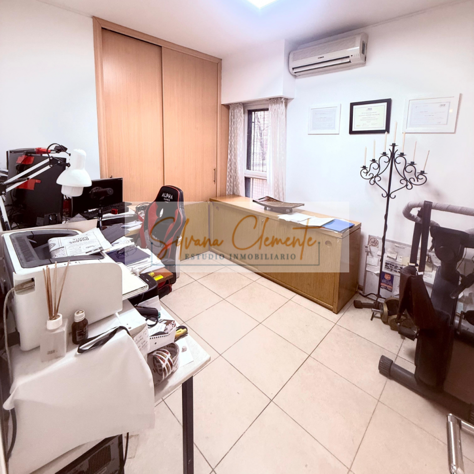 Hermoso departamento 4 ambientes con cochera en Las Cañitas — Apto credito