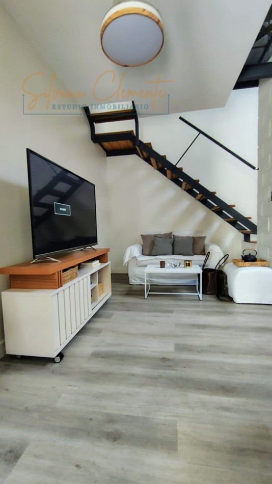 PH 2 AMBIENTES RECICLADO A NUEVO EN VILLA CRESPO - BALCON ATERRAZADO Y BAJAS EXPENSAS