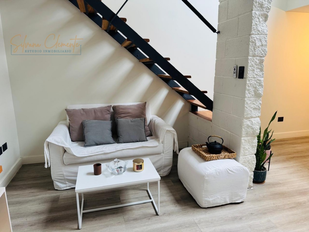PH 2 AMBIENTES RECICLADO A NUEVO EN VILLA CRESPO - BALCON ATERRAZADO Y BAJAS EXPENSAS
