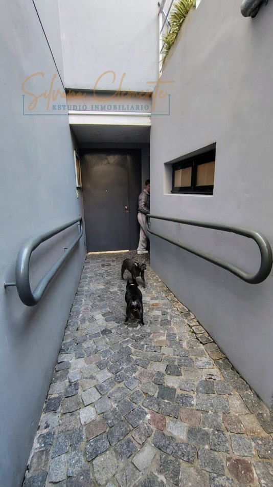 PH 2 AMBIENTES RECICLADO A NUEVO EN VILLA CRESPO - BALCON ATERRAZADO Y BAJAS EXPENSAS
