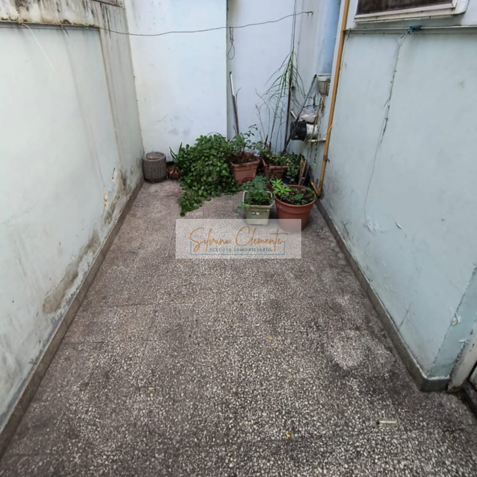 Departamento 3 Ambientes con Patio Propio - Excelente Ubicacion CABA