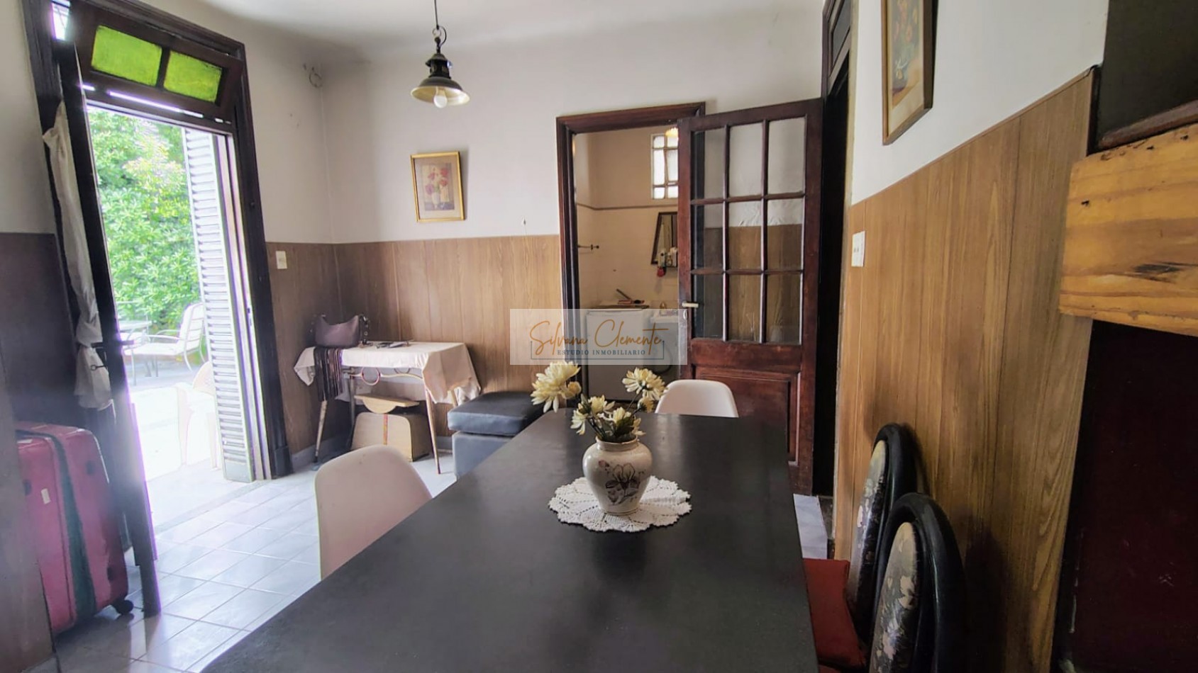 Casa 4 amb en lote propio con jardin y cochera en Velez Sarsfield
