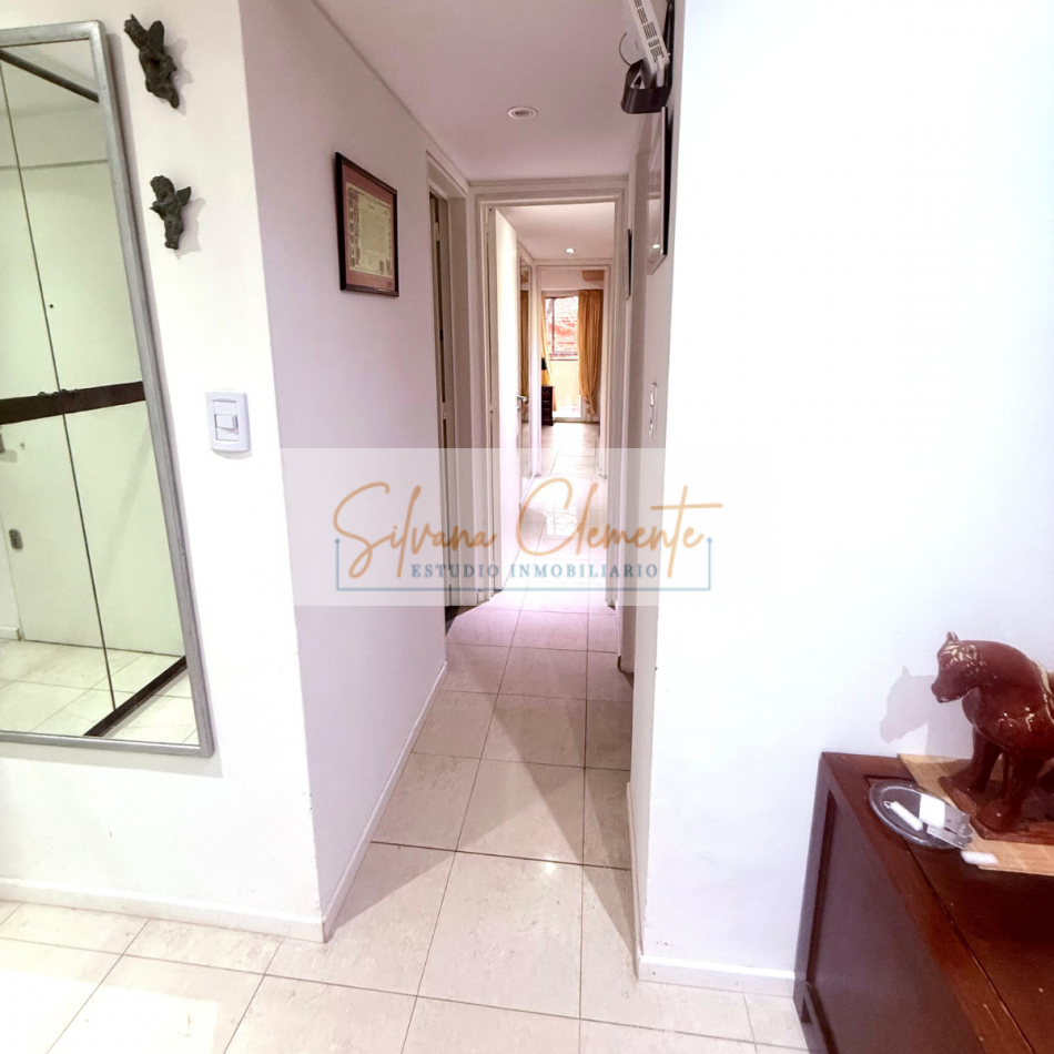 Hermoso departamento 4 ambientes con cochera en Las Cañitas — Apto credito