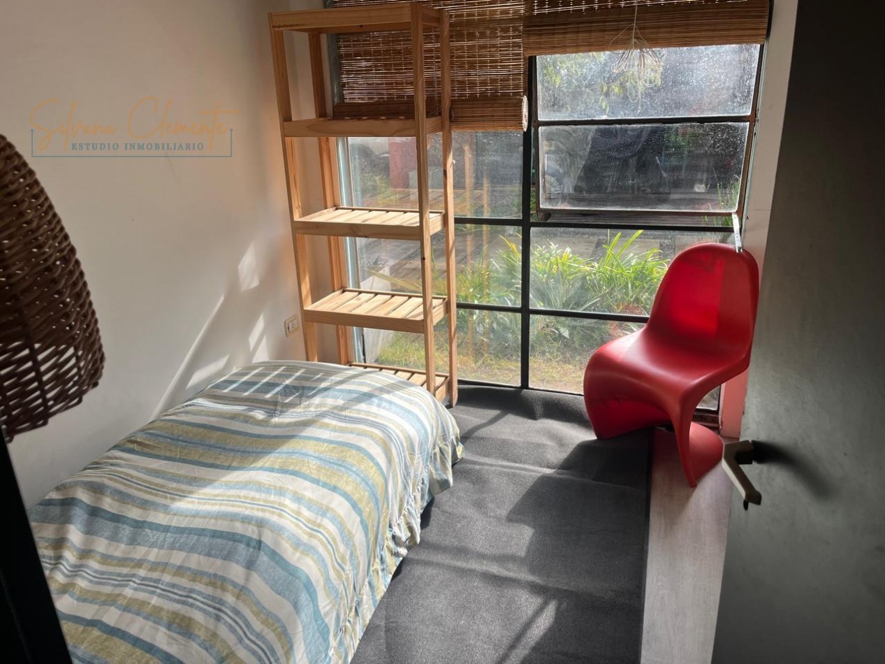 Casa 5 Ambientes en Barrio Privado | 4 Dormitorios, Pileta y Quincho