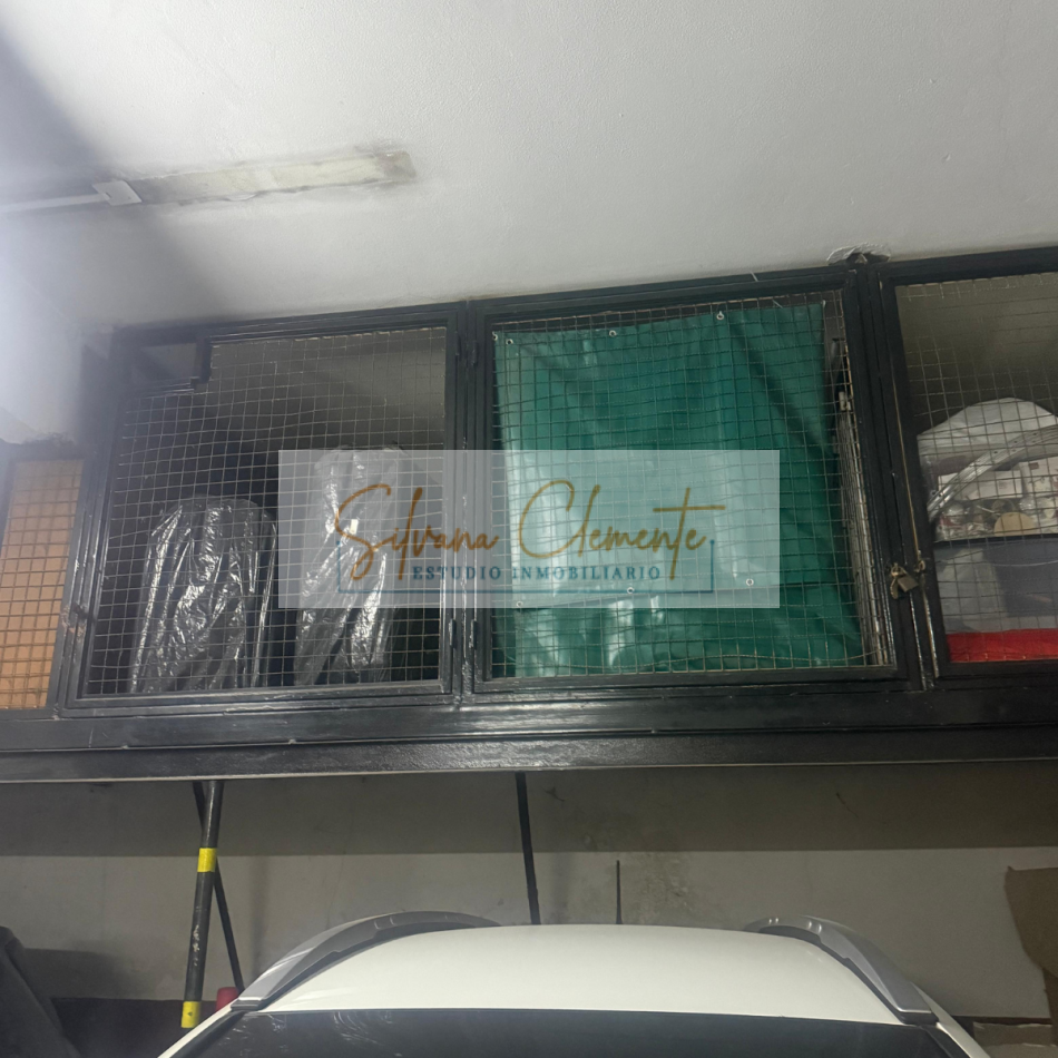 Hermoso departamento 4 ambientes con cochera en Las Cañitas — Apto credito