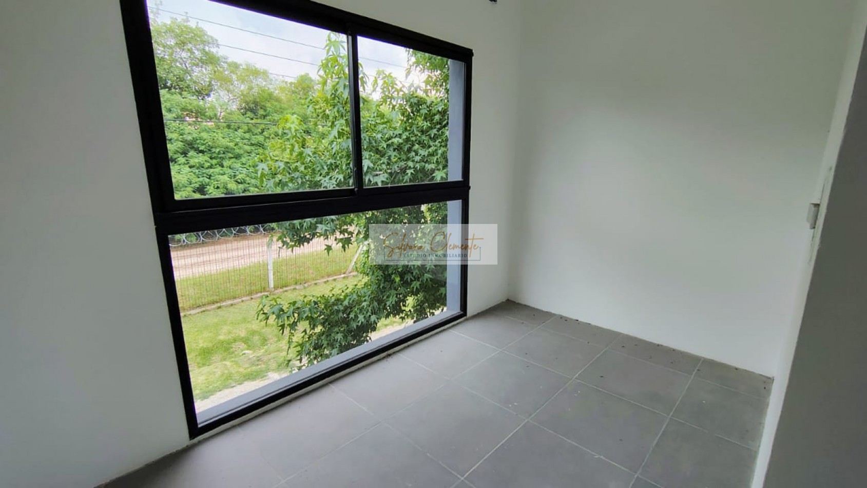 Casa en alquiler en Weekend - 4 Ambientes con parque y parrilla