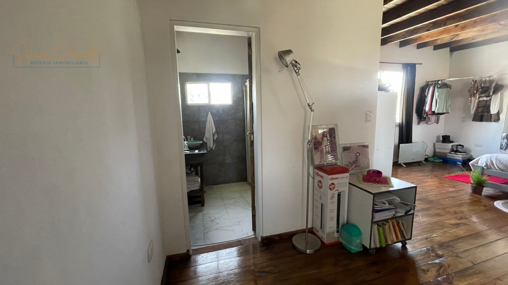 PRECIOSA CASA 3 AMBIENTES EN BARRIO COUNTRY WEEKEND ESCOBAR
