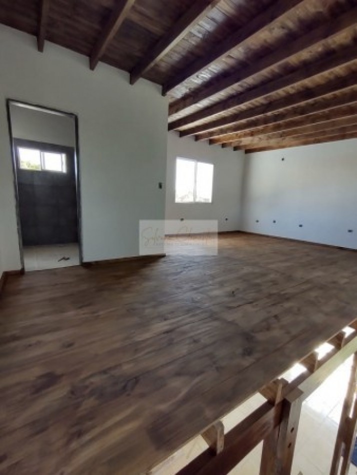 PRECIOSA CASA A ESTRENAR EN BARRIO COUNTRY WEEKEND