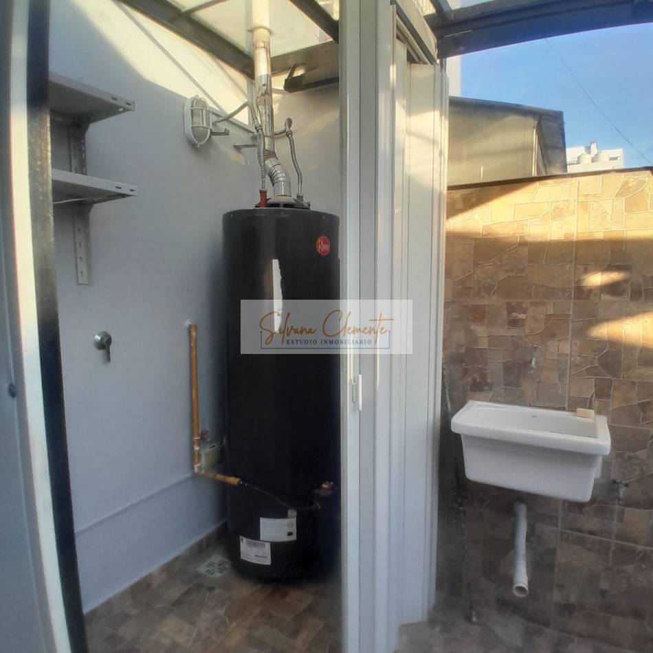 PH 3 ambientes en Villa del Parque con playroom, patio y cochera APTO CREDITO.