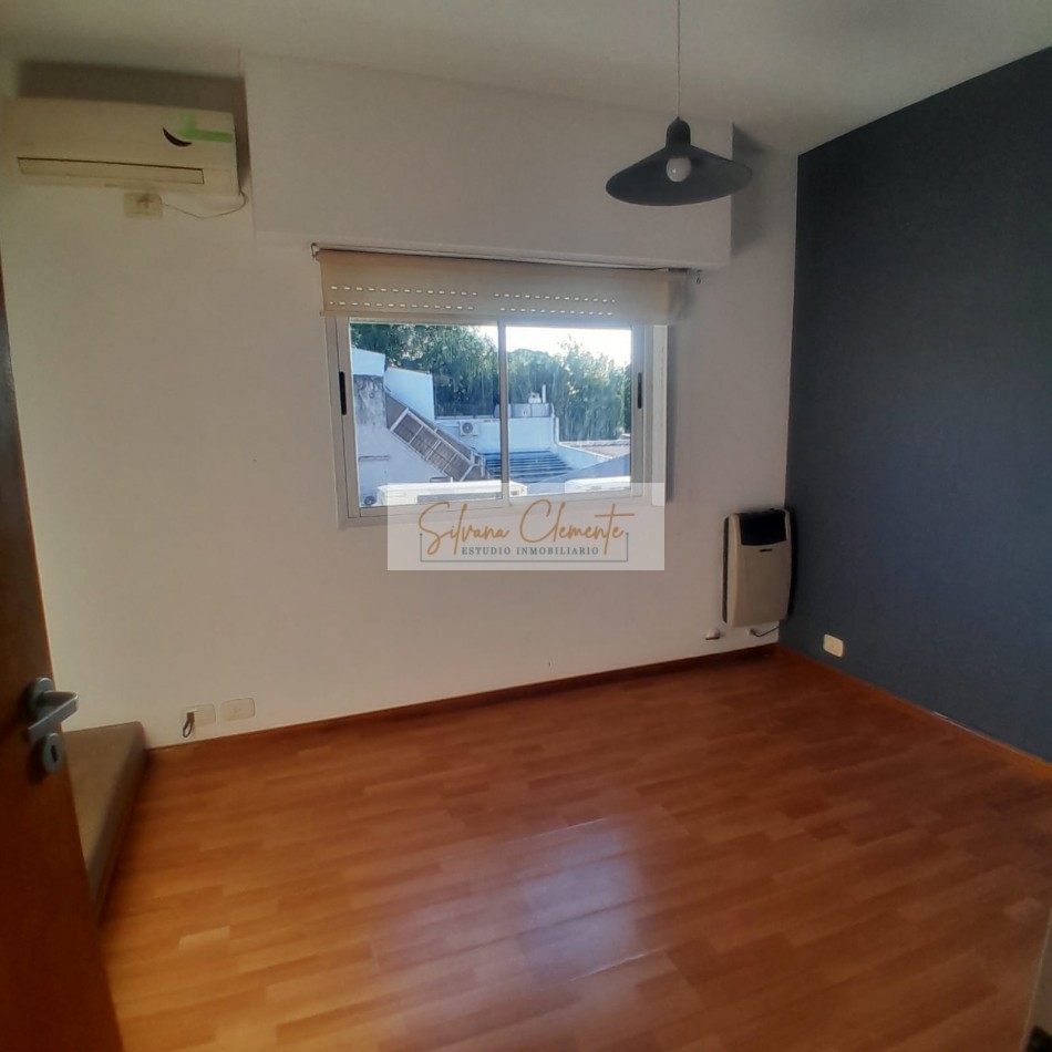 PH 3 ambientes en Villa del Parque con playroom, patio y cochera APTO CREDITO.