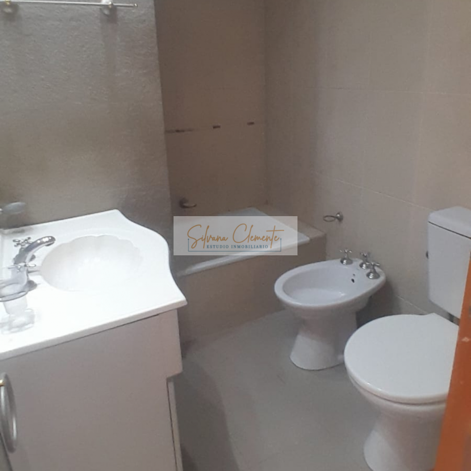 PH 3 ambientes en Villa del Parque con playroom, patio y cochera APTO CREDITO.