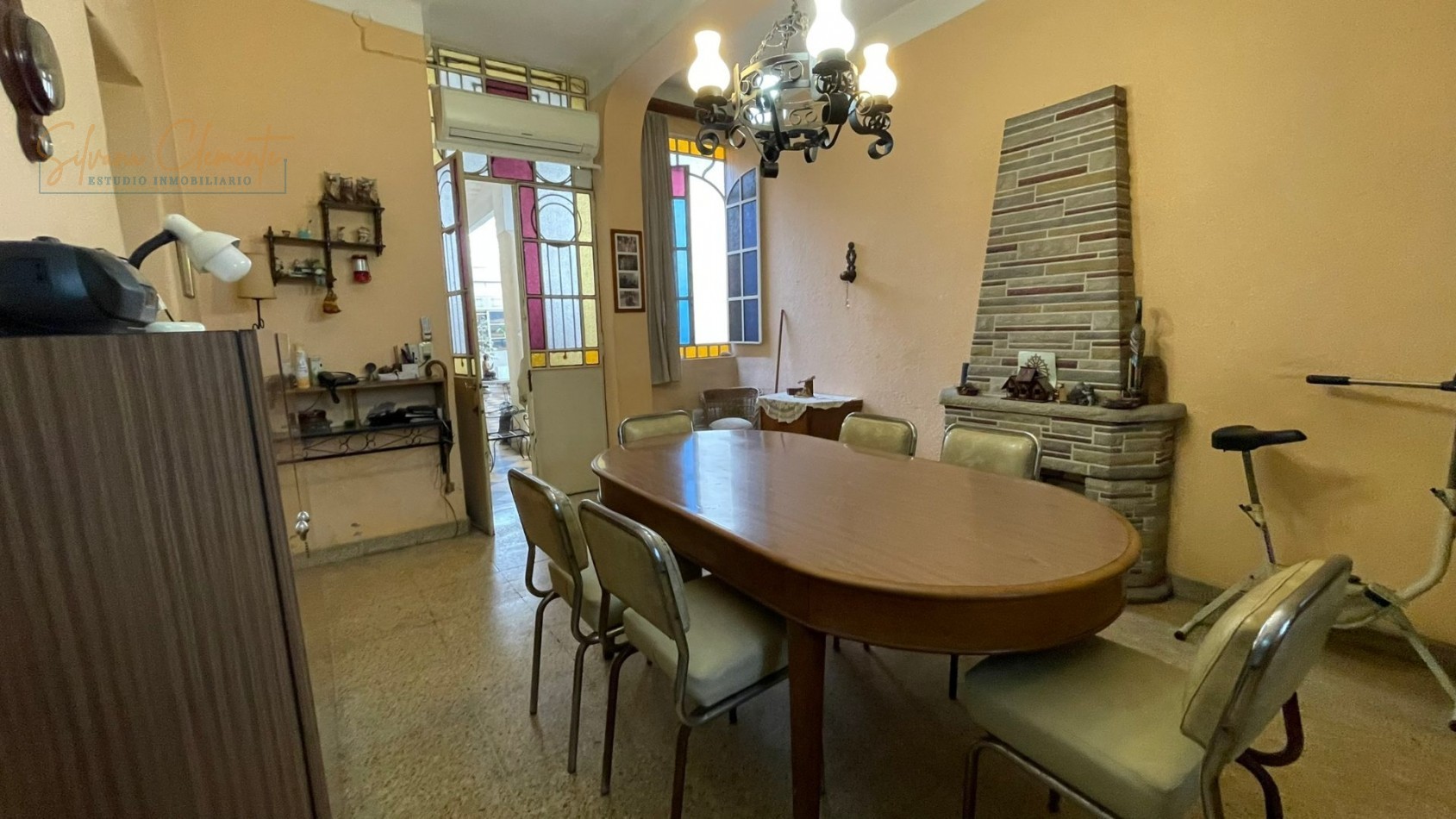 Casa en Lote Propio con 2 Viviendas y Potencial para 3 PH