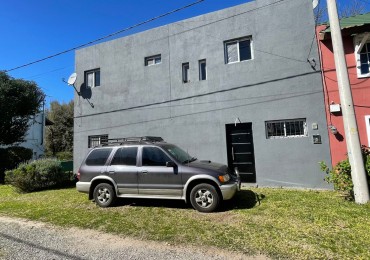 CASA 3 AMBIENTES EN BARRIO CERRADO - ESCOBAR | JARDIN, PARRILLA Y MUY LUMINOSA