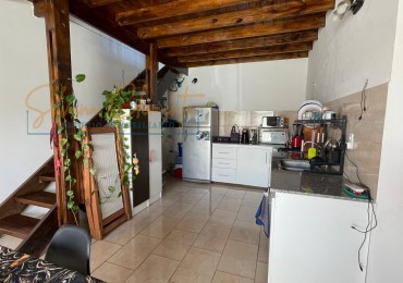 PRECIOSA CASA 3 AMBIENTES EN BARRIO COUNTRY WEEKEND ESCOBAR