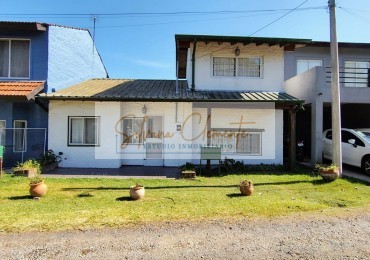 Casa 3 Ambientes con Parque y Parrilla en Country Weekend Escobar