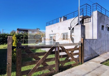 Preciosa Casa Monoambiente en Country Weekend Escobar 